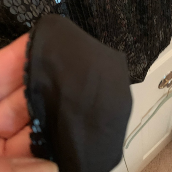 Essence by Mail Silk Sequined Beaded Tank - Picture 4 of 5